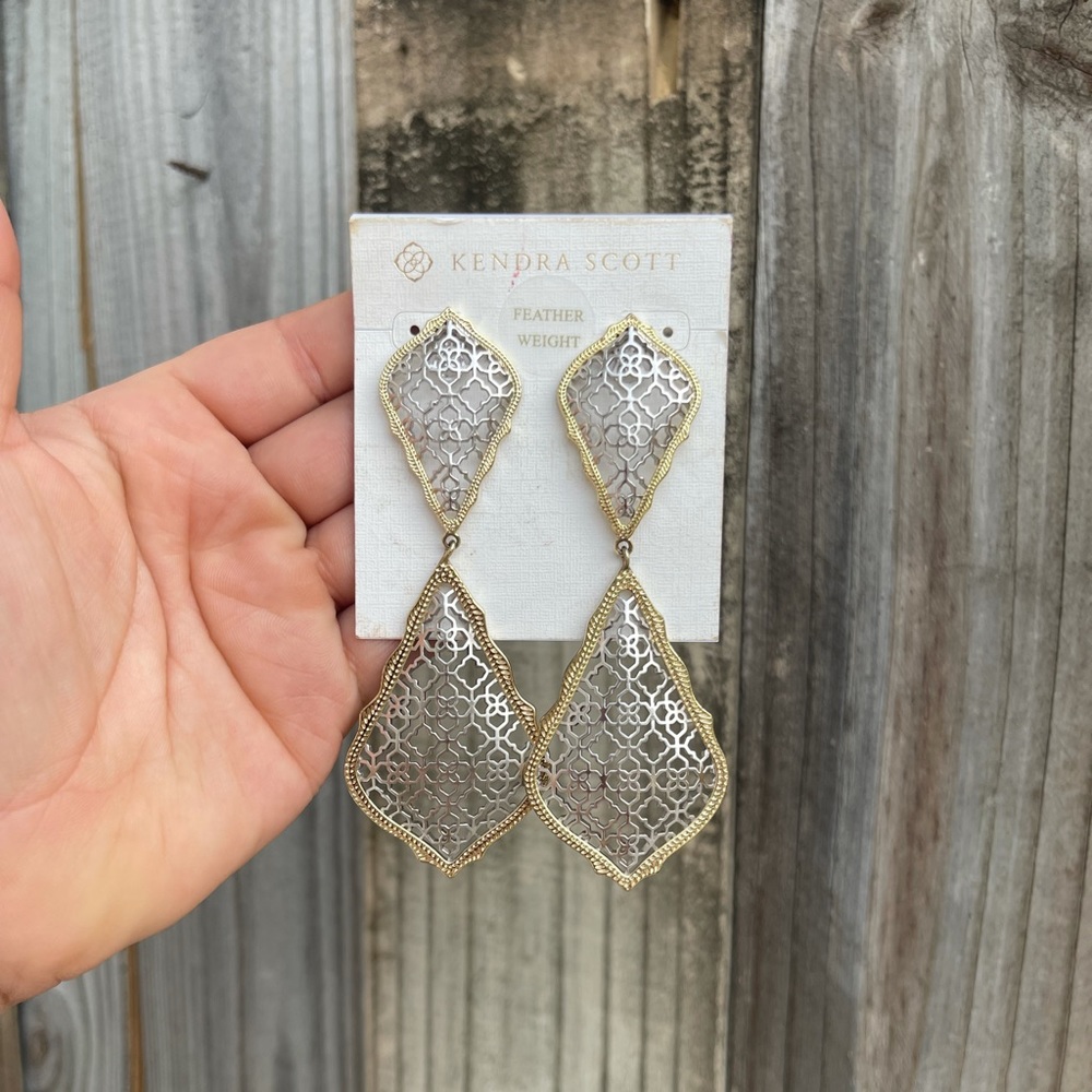 Kendra Scott Adela Earrings